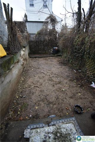 677 Sassafras Street, Easton, PA 18042