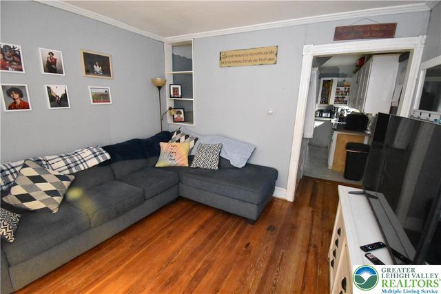 677 Sassafras Street, Easton, PA 18042