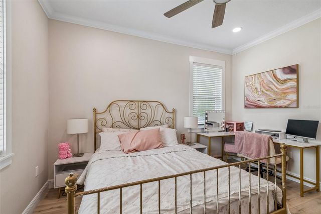 1901 W CLUSTER AVENUE, Tampa, FL 33604