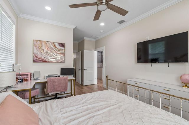 1901 W CLUSTER AVENUE, Tampa, FL 33604