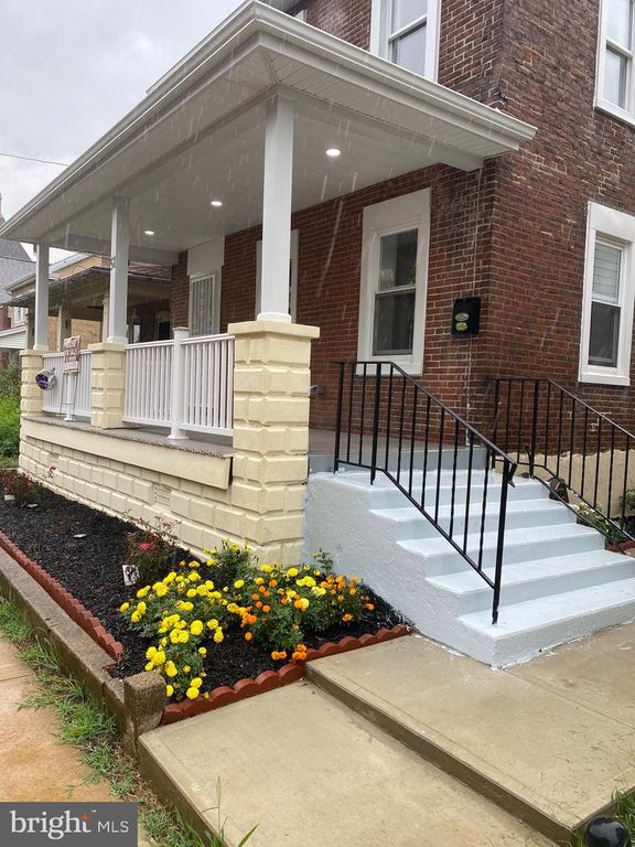51 JENKINS AVE, LANSDALE, PA 19446 — photo 2