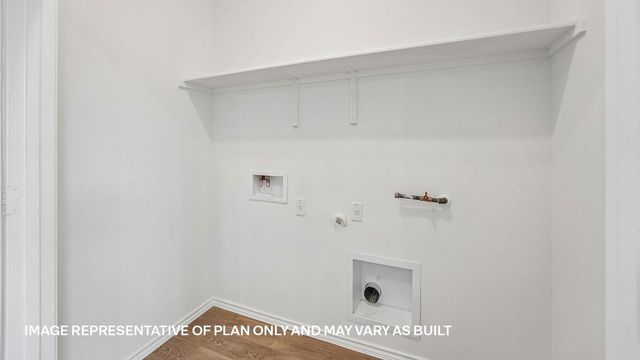 211 Constanza TRL, Bastrop, TX 78602