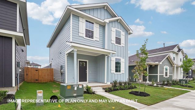 211 Constanza TRL, Bastrop, TX 78602