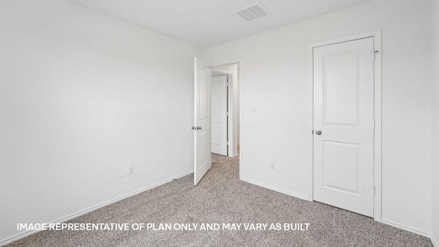 211 Constanza TRL, Bastrop, TX 78602