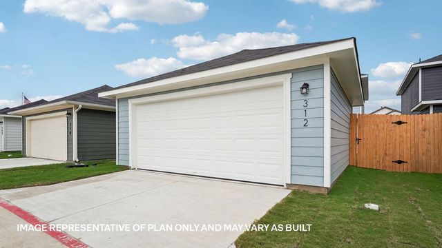 211 Constanza TRL, Bastrop, TX 78602