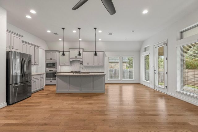 241 Trillium Park Loop, Conroe, TX 77304