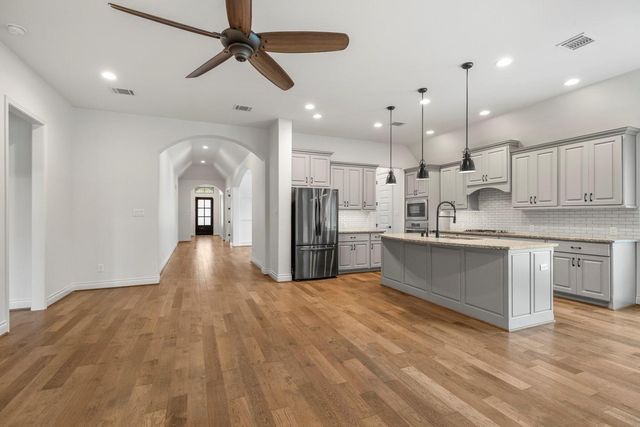241 Trillium Park Loop, Conroe, TX 77304