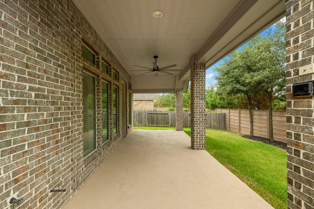 241 Trillium Park Loop, Conroe, TX 77304