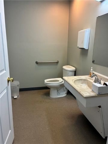 4280 Old William Penn Hwy, Monroeville, PA 15146
