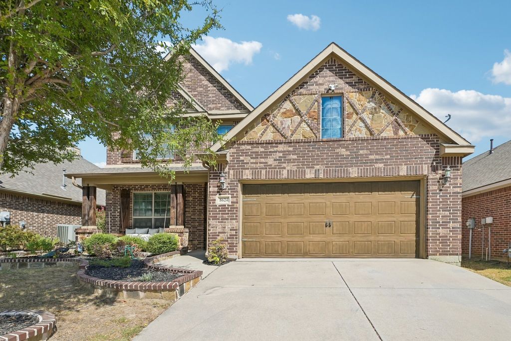 8624 Tribute Lane, Fort Worth, TX 76131 — exterior