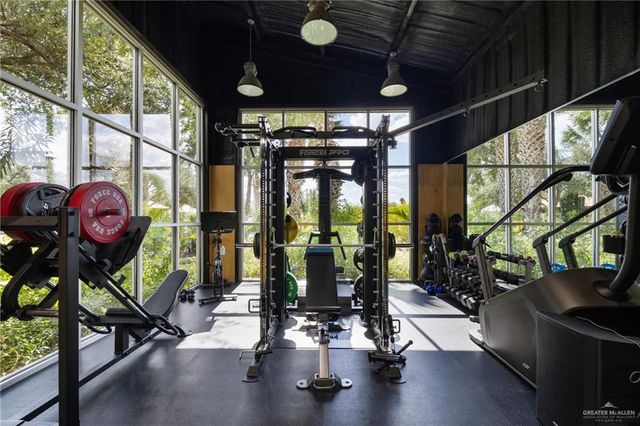 1705 Oakland Drive, Mission, TX 78573