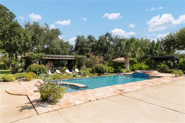 1705 Oakland Drive, Mission, TX 78573