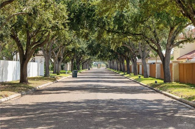 1705 Oakland Drive, Mission, TX 78573