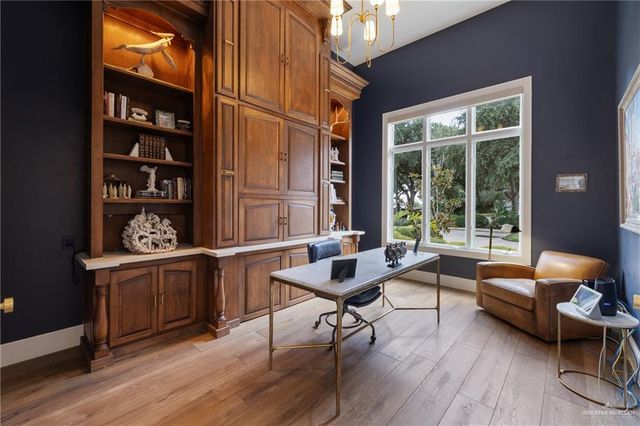 1705 Oakland Drive, Mission, TX 78573