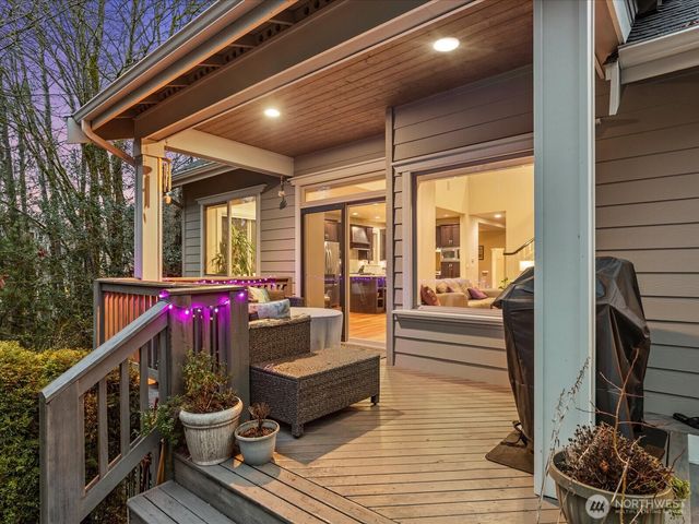 1727 Nile Avenue NE, Renton, WA 98059