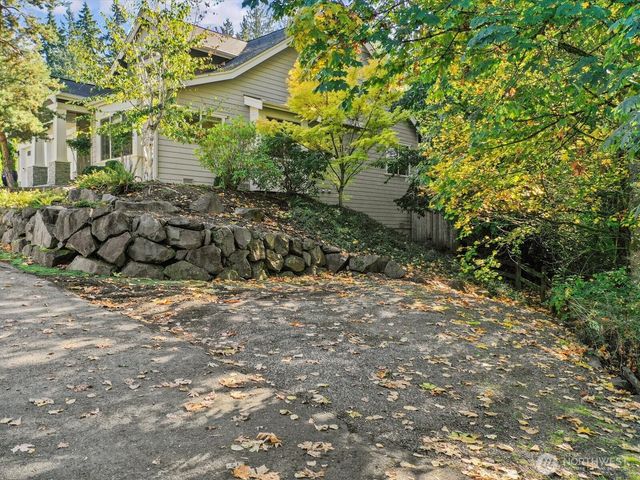 1727 Nile Avenue NE, Renton, WA 98059
