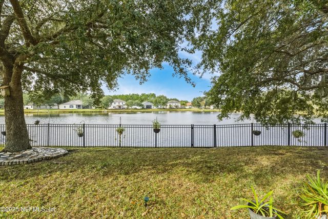 13946 FISH EAGLE Drive E, Jacksonville, FL 32226
