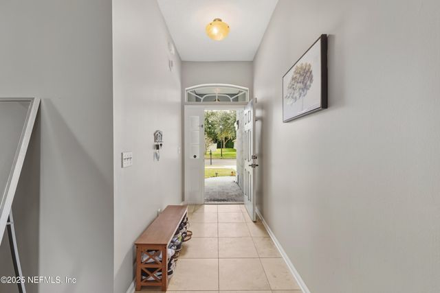 13946 FISH EAGLE Drive E, Jacksonville, FL 32226