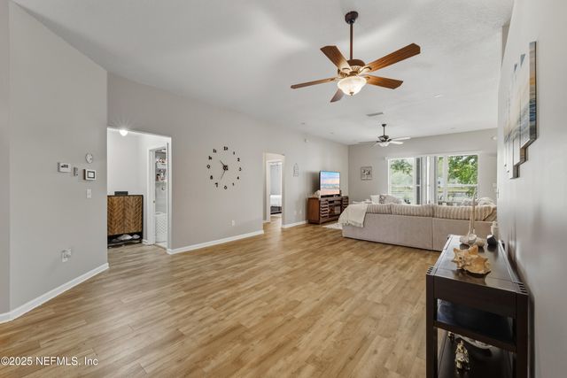 13946 FISH EAGLE Drive E, Jacksonville, FL 32226