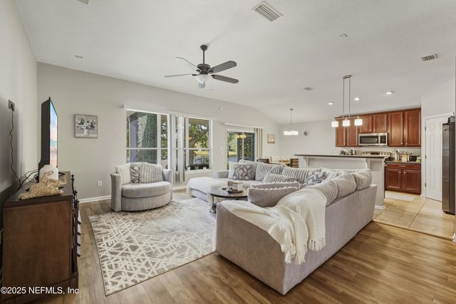 13946 FISH EAGLE Drive E, Jacksonville, FL 32226