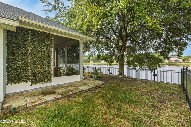 13946 FISH EAGLE Drive E, Jacksonville, FL 32226