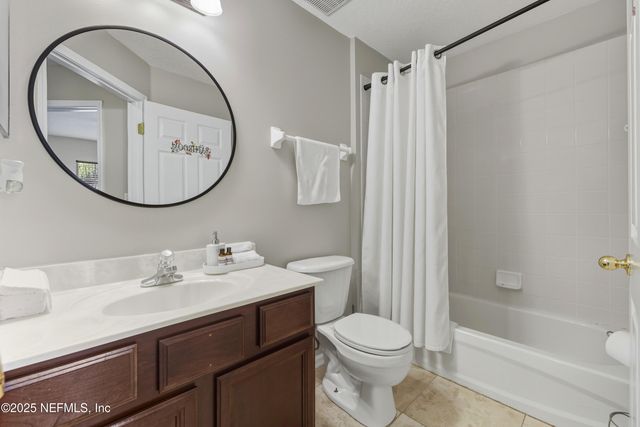 13946 FISH EAGLE Drive E, Jacksonville, FL 32226