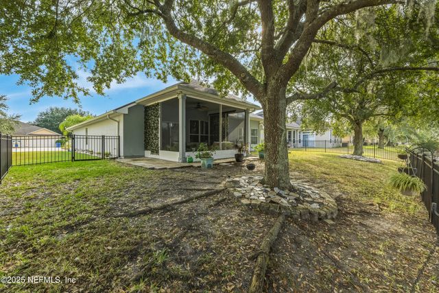 13946 FISH EAGLE Drive E, Jacksonville, FL 32226