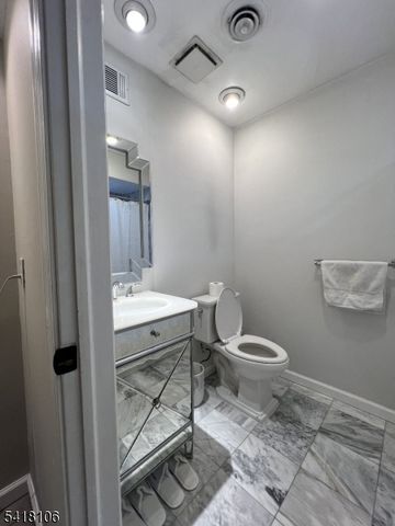 521 Hamburg Tpke A, Pompton Lakes Boro, NJ 07442