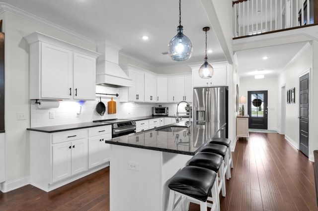 408 Ruby Oaks Ln, Murfreesboro, TN 37128
