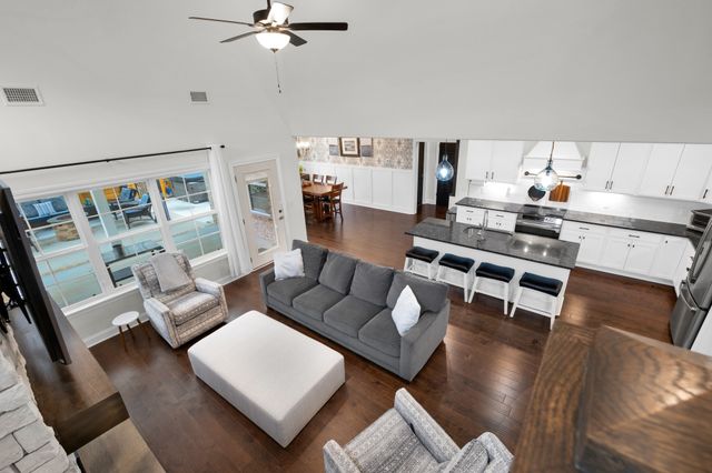 408 Ruby Oaks Ln, Murfreesboro, TN 37128