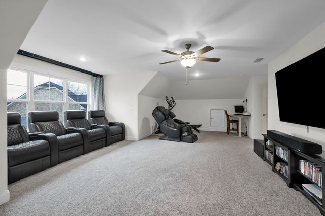 408 Ruby Oaks Ln, Murfreesboro, TN 37128