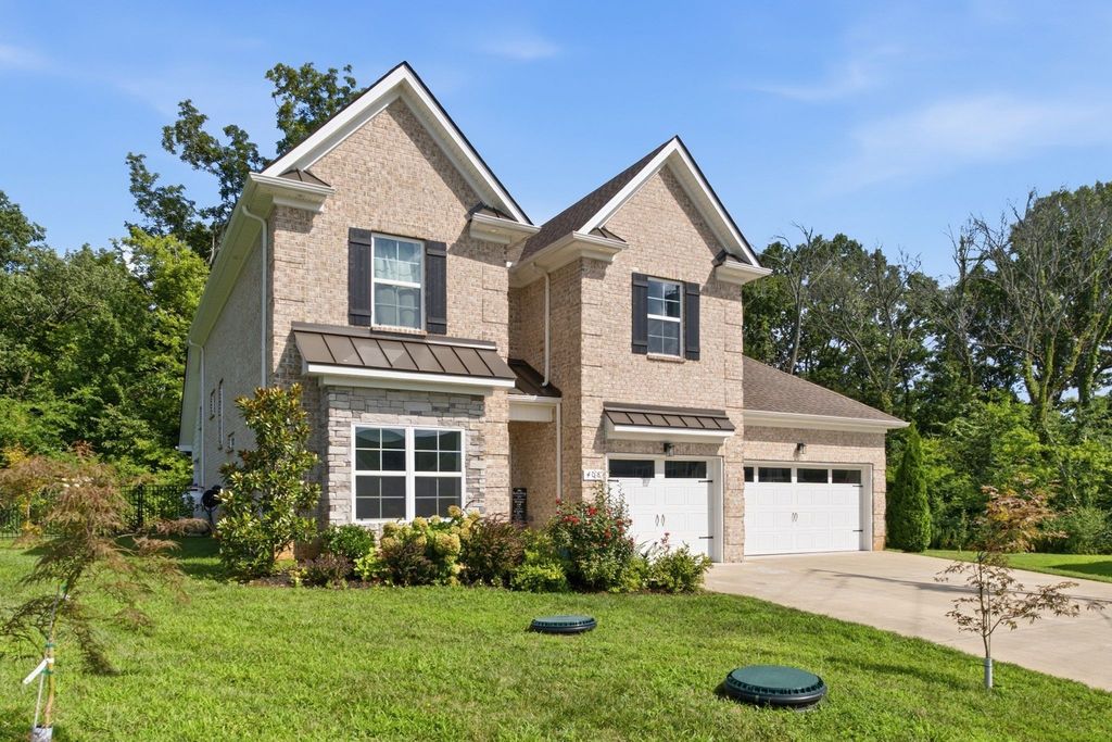 408 Ruby Oaks Ln, Murfreesboro, TN 37128