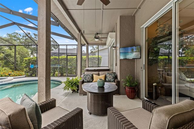 4315 ROUND LAKE, Tampa, FL 33618