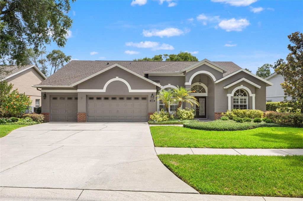 4315 ROUND LAKE, Tampa, FL 33618