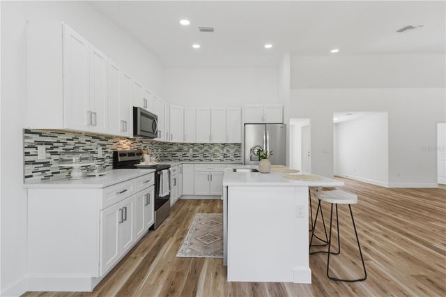 14586 MOCKING WREN ROAD, Weeki Wachee, FL 34614