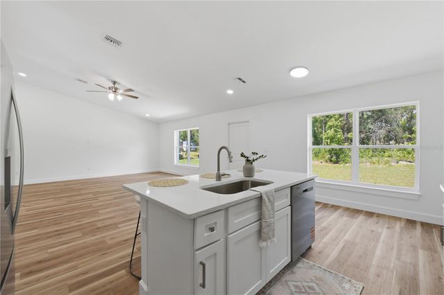 14586 MOCKING WREN ROAD, Weeki Wachee, FL 34614