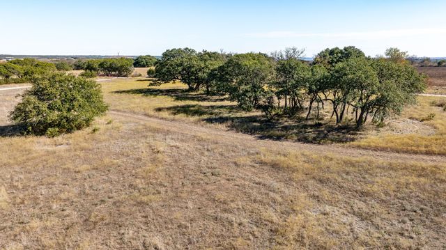 5770 County Road 309, Cranfills Gap, TX 76637