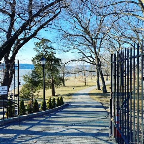 14 S Broadway 7-2B, Irvington, NY 10533