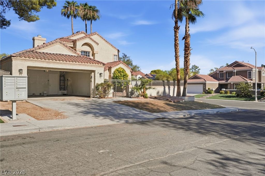 551 British Court, Henderson, NV 89014 — photo 2