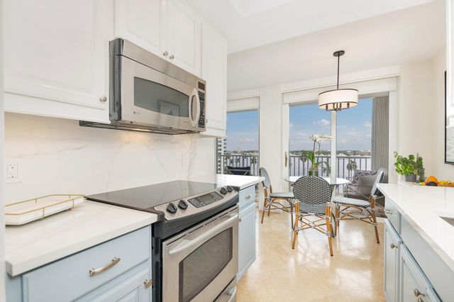 1801 S Flagler Drive 806, West Palm Beach, FL 33401