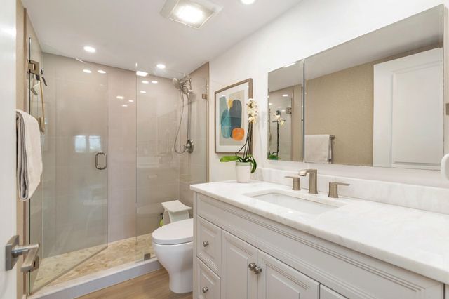 1801 S Flagler Drive 806, West Palm Beach, FL 33401