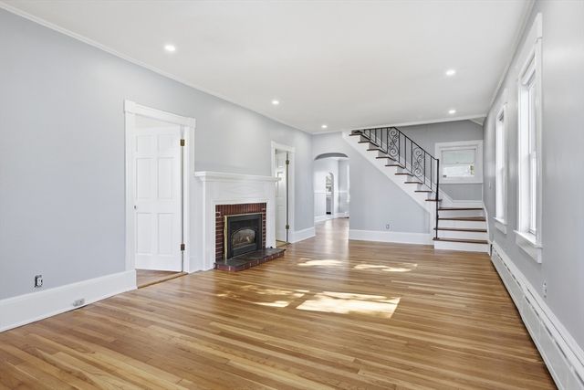 501 Pine St, Fall River, MA 02720