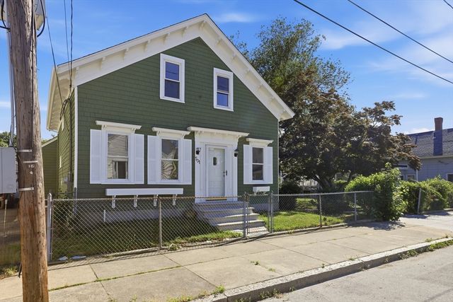 501 Pine St, Fall River, MA 02720