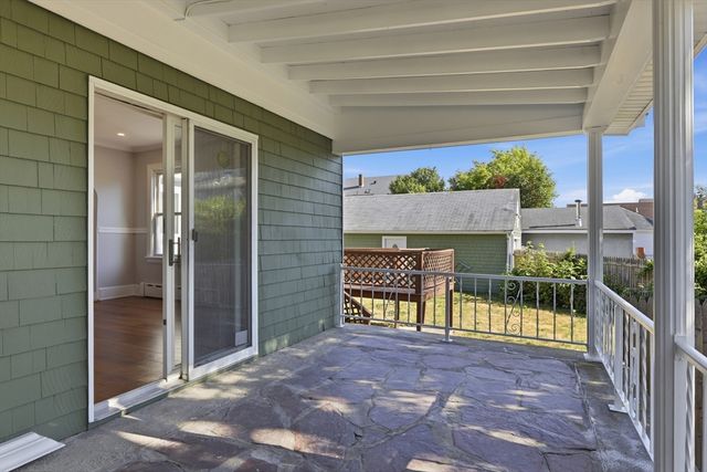 501 Pine St, Fall River, MA 02720