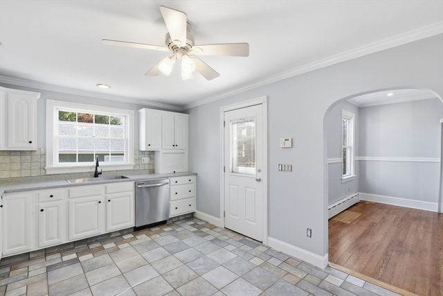 501 Pine St, Fall River, MA 02720