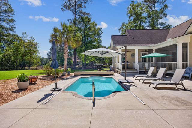 4030 Ten Shillings Way, Ravenel, SC 29470