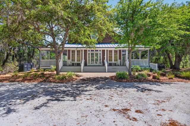 4030 Ten Shillings Way, Ravenel, SC 29470