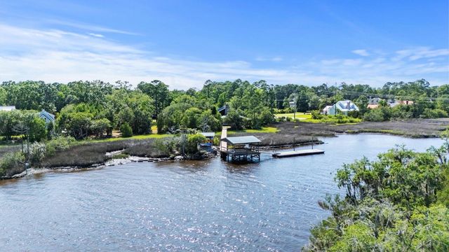 4030 Ten Shillings Way, Ravenel, SC 29470