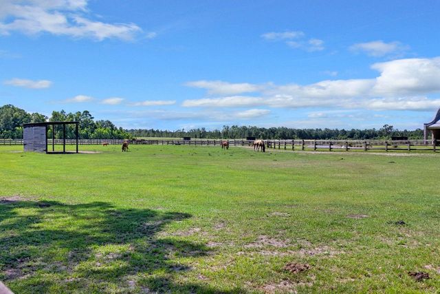 4030 Ten Shillings Way, Ravenel, SC 29470