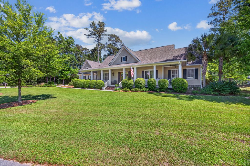 4030 Ten Shillings Way, Ravenel, SC 29470